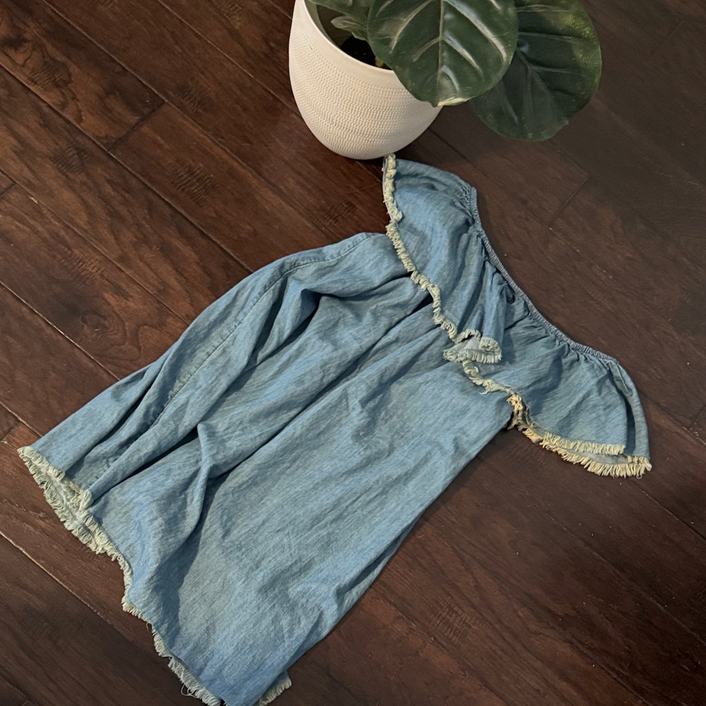 Mossimo Supply Co. Light Blue Off-Shoulder Fringe Tunic